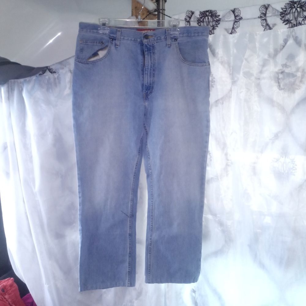 Arizona boot cut jeans size 38x34 ( bag Y )